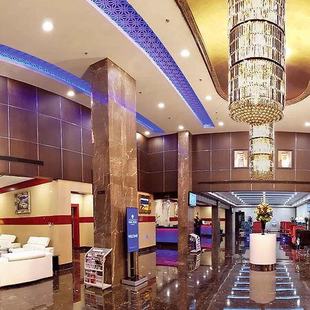Park Regis Lotus Hotel Manama Eksteriør billede