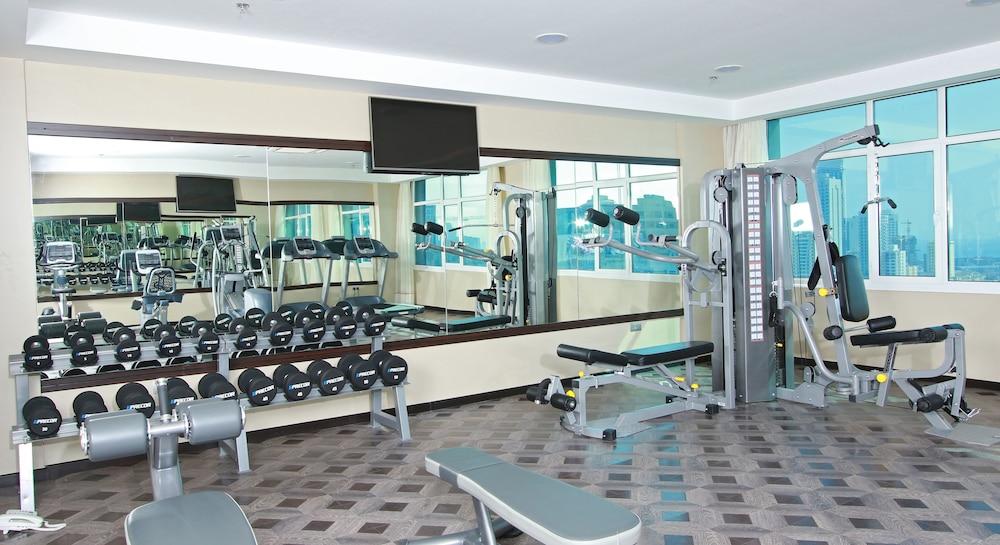 Park Regis Lotus Hotel Manama Eksteriør billede