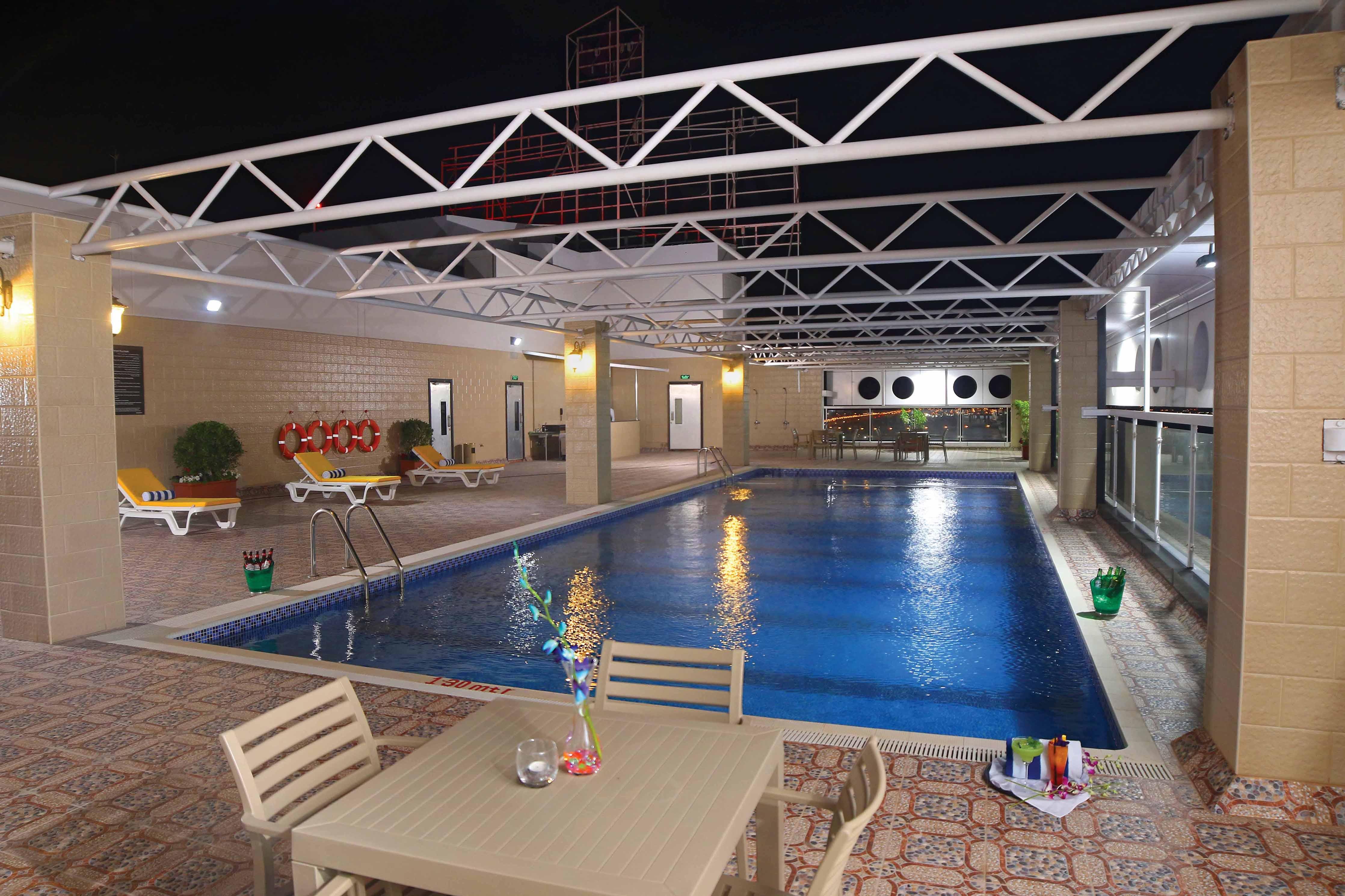 Park Regis Lotus Hotel Manama Eksteriør billede