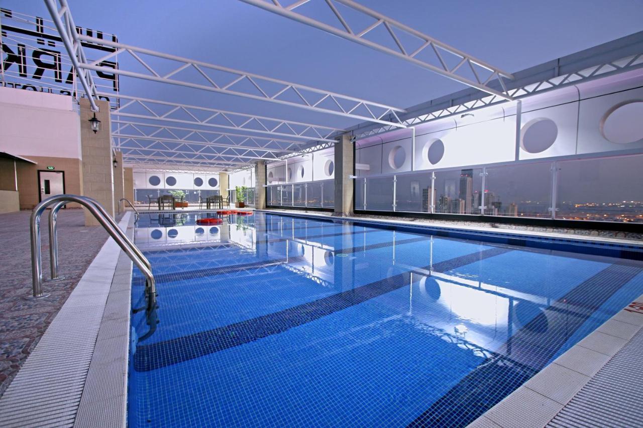 Park Regis Lotus Hotel Manama Eksteriør billede