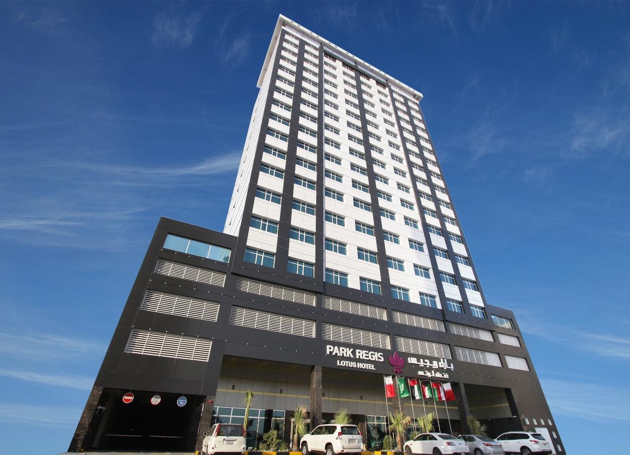 Park Regis Lotus Hotel Manama Eksteriør billede